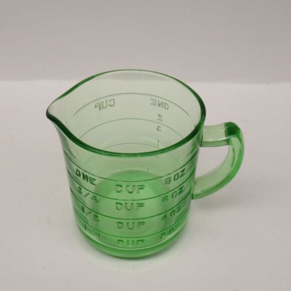 Hazel Atlas Depression Glass Green ONE CUP One Spout Measuring Cup - Picture 2 of 4